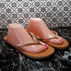 American Eagle Outfitters sandals 11 gold